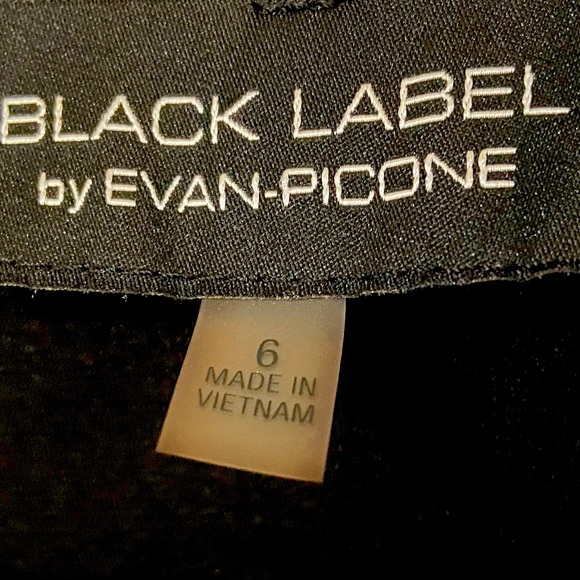 Black Label By EVAN PICONE 
3/4 Sleeve Wrap Dress Size 6 - Picture 6 of 6